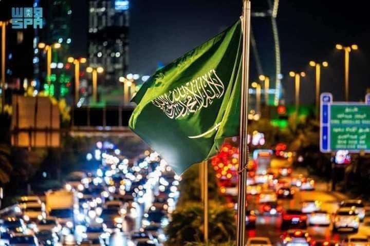 
		عاجل : مقرب من النظام السعودي يبشر بشأن دعم اليمن