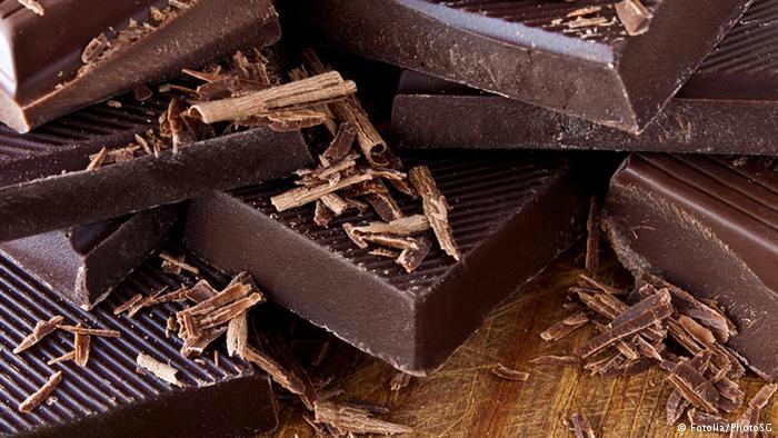 الشوكولاته الداكنة تخفض مستويات السكر