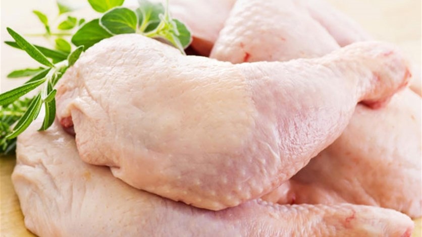 
		أجزاء من لحم الدجاج يحبها ويتناولها الكثير من الناس ولا يعرفون أنها تسبب أضرار صحية خطيرة للجسم (فيديو)