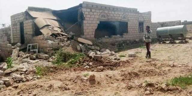 
		ورد للتو : الحوثيون يقتحمون قرية في البيضاء بالدبابات ويدمرون عدة منازل (تفاصيل)