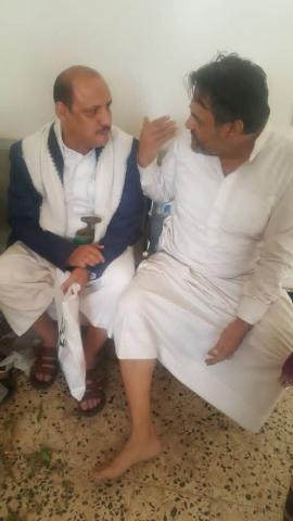 
		سلطات الحوثيين تفرج عن شقيق محافظ تعز ”حافين القدمين” بعد يوم من اعتقاله