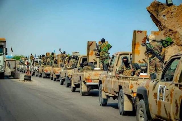 
		ورد للتو : مليشيا الانتقالي تبيع معدات وأسلحة عسكرية للقوات الحكومية وتنظيم القاعدة في أبين (تفاصيل)